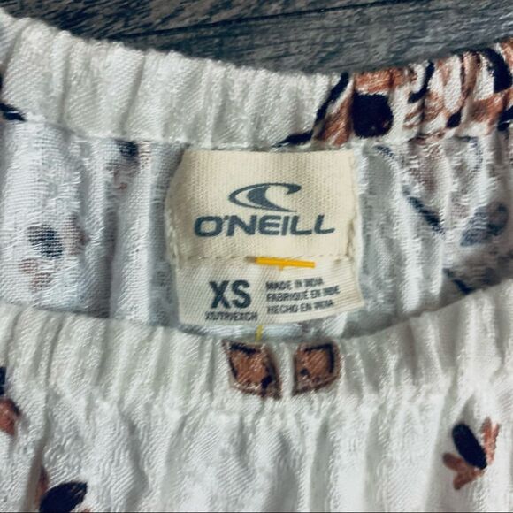 Rip Curl Off Shoulders Cropped Flare Sleeves Top - Picture 6 of 11